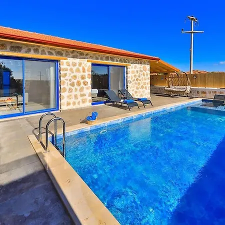 Flower Blue Patara Gelemis